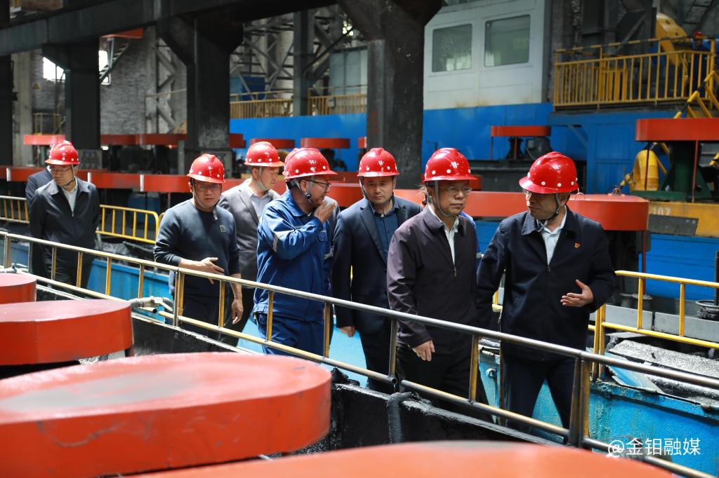 20230512-陜西省第三大氣污染治理專項(xiàng)督察組來(lái)礦山分公司督導(dǎo)檢查大氣污染治理工作 (3).JPG 20230512-陜西省第三大氣污染治理專項(xiàng)督察組來(lái)礦山分公司督導(dǎo)檢查大氣污染治理工作 (3).JPG